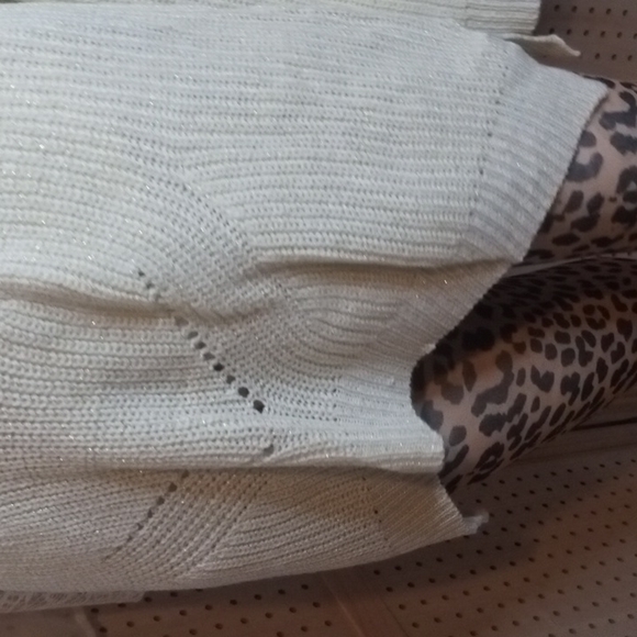 🆕Loose knit sweater - Picture 4 of 7